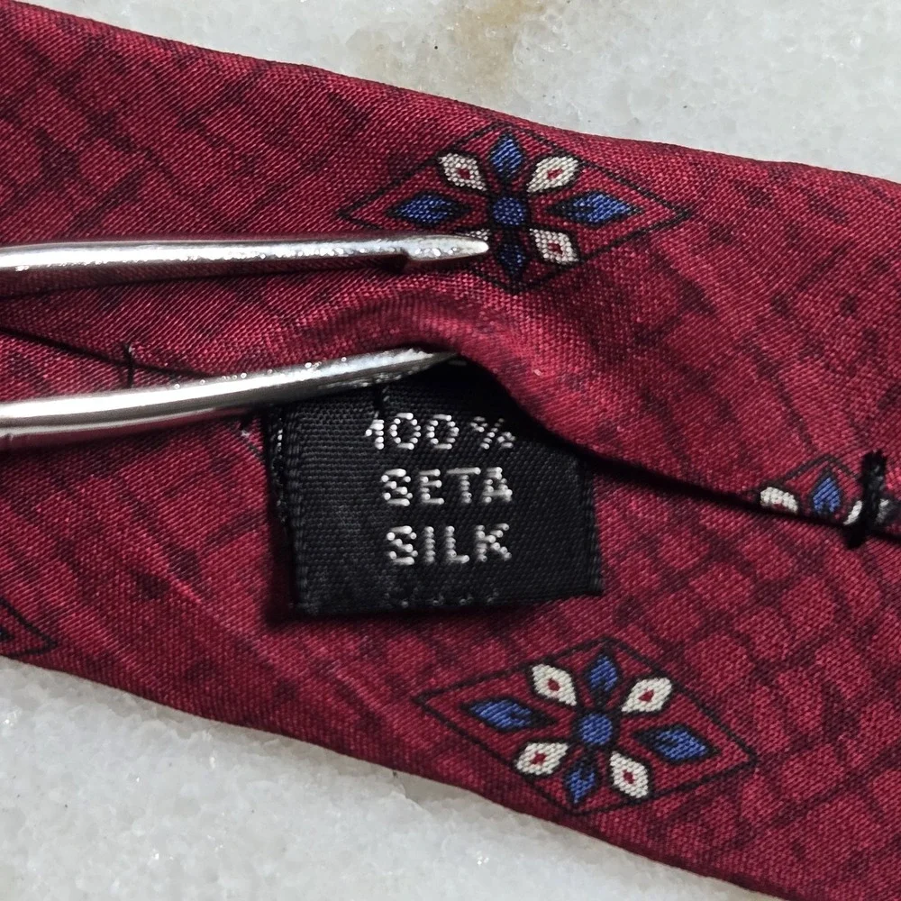 Italian Silk Tie Burgundy Diamond Floral Medallion Foulard Retro Dark Academia